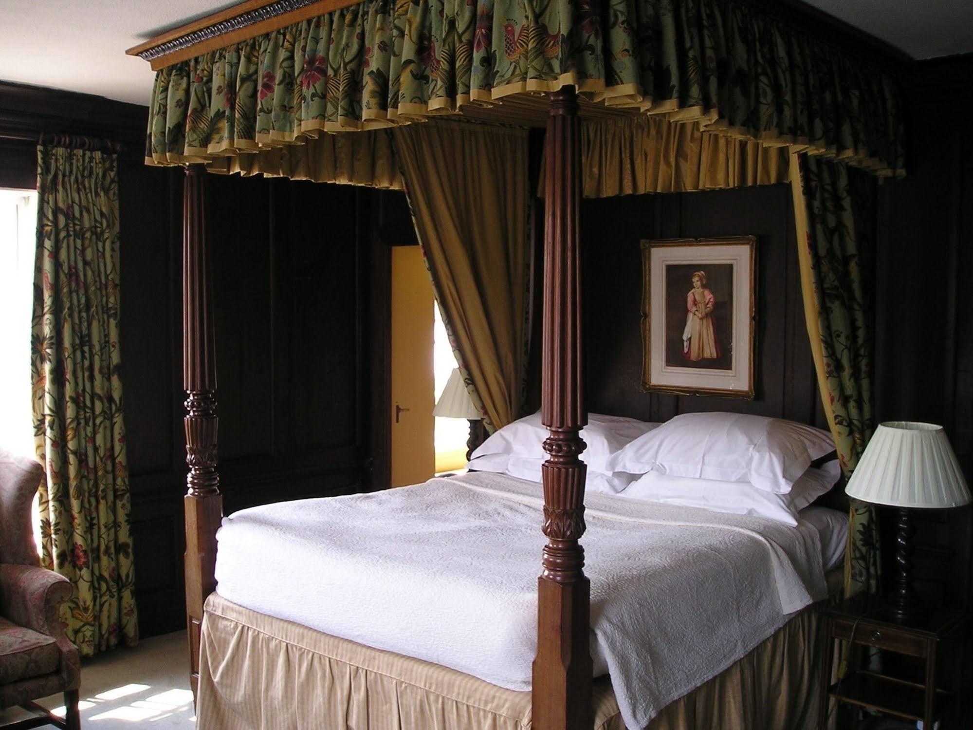 Spread Eagle Hotel And Spa Midhurst Eksteriør billede